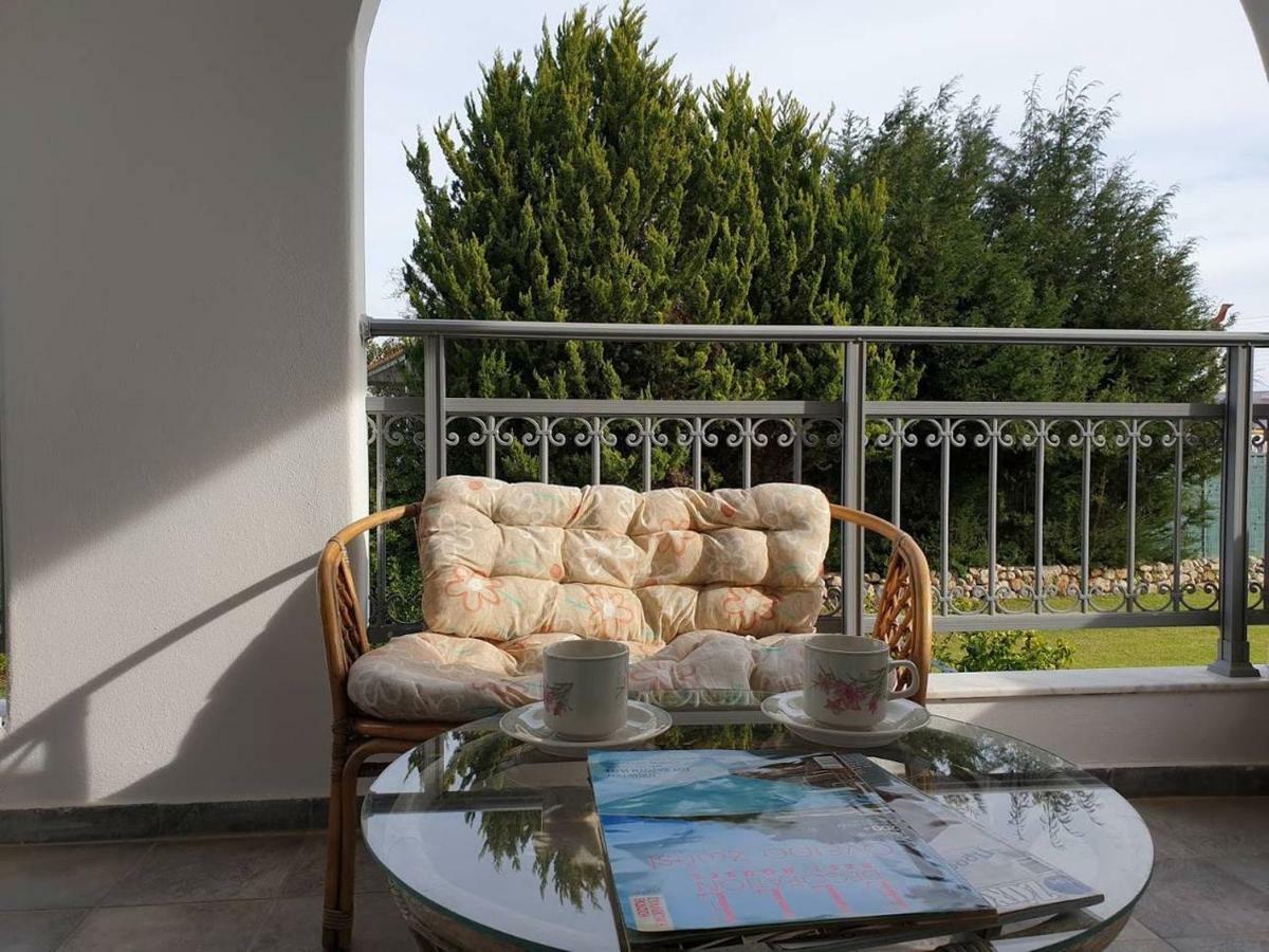 Sea Breeze Villa Haraki Exteriér fotografie